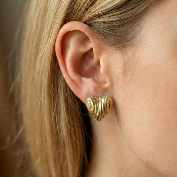 Ribbed Gold Heart Stud Earrings