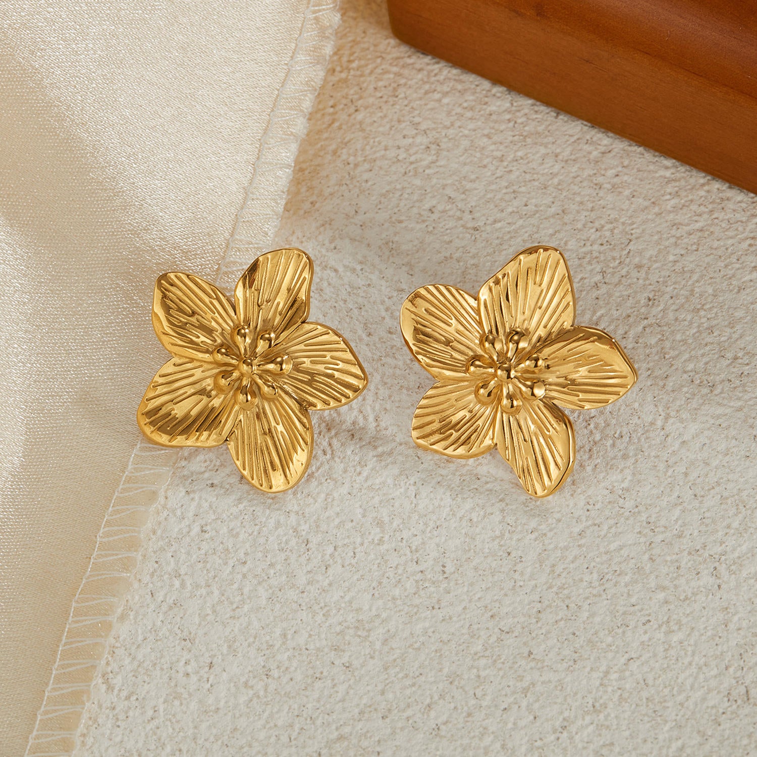 Textured Flower Stud Earrings