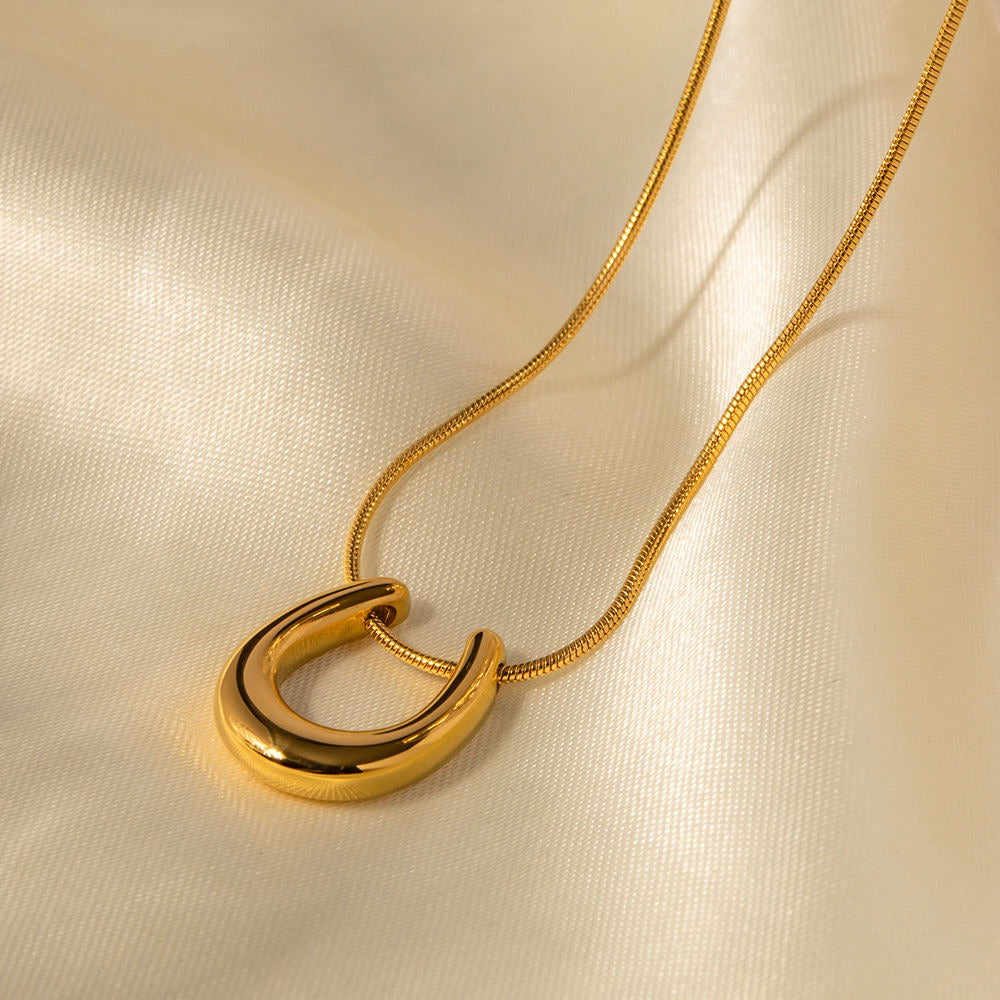 U Shape Pendant Necklace