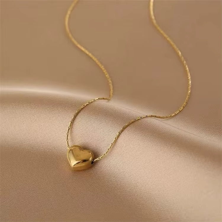 Thread Style Chain Mini Heart Necklace