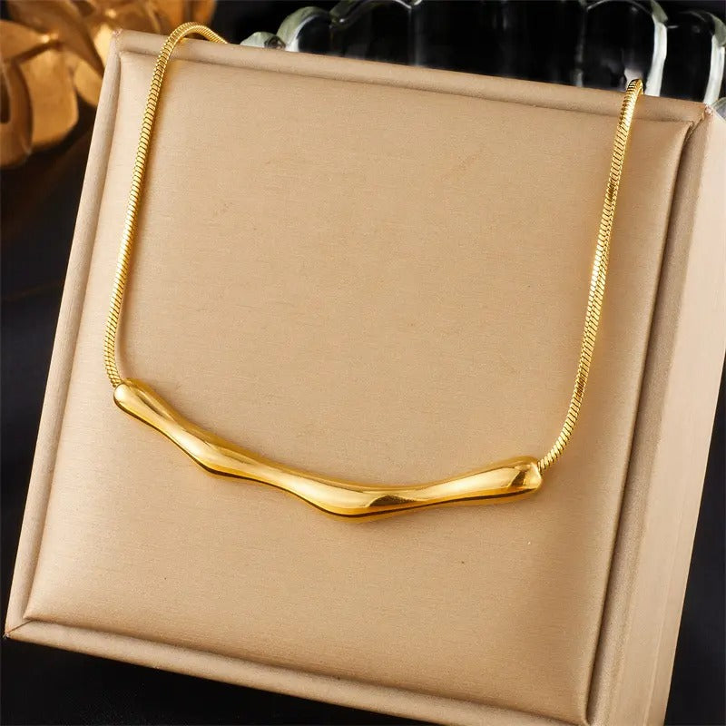 Irregular Bar Bamboo Pendant Snake Chain Necklace