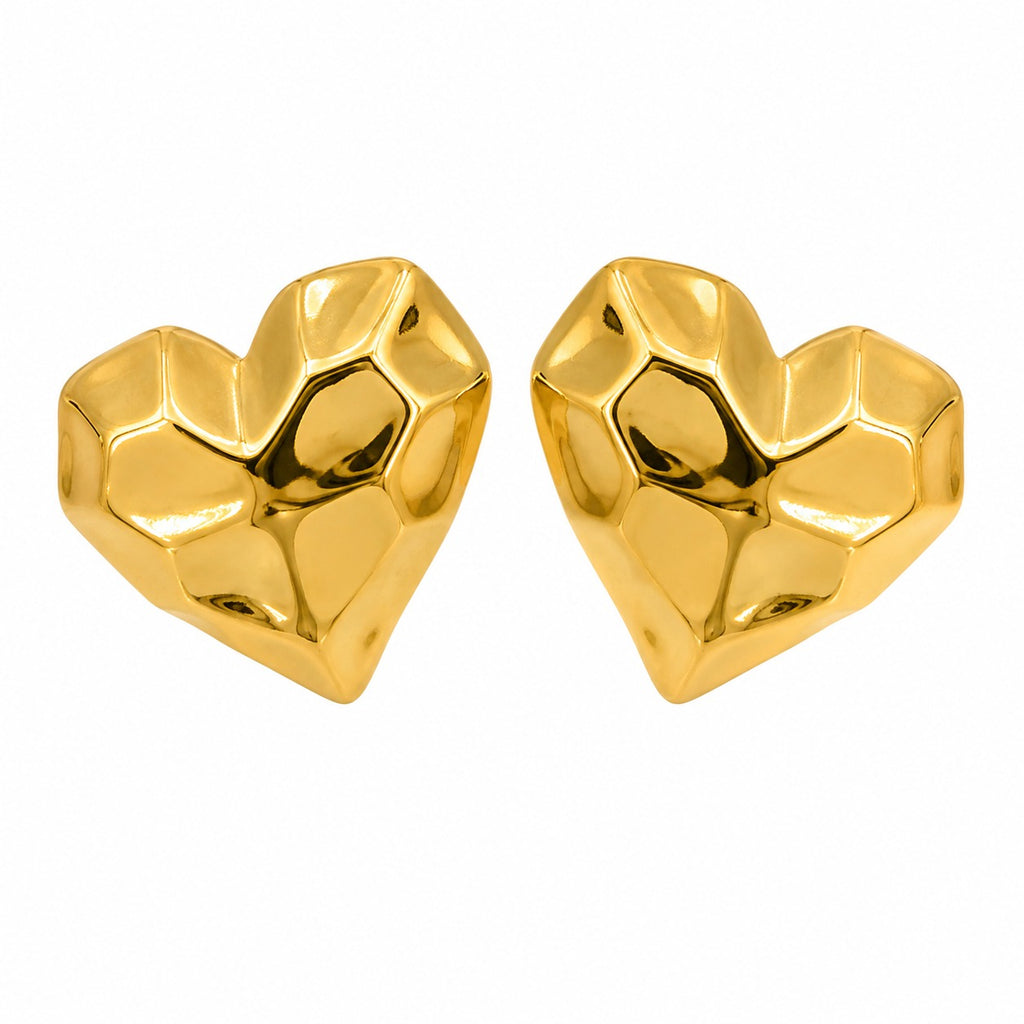 The Wrinke Heart Stud Earrings