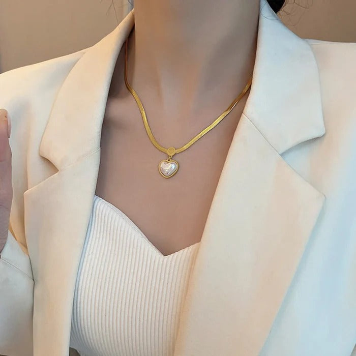 Pearl Heart Snake Chain Necklace