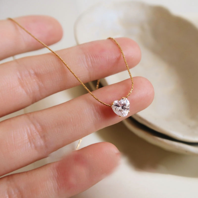 Heart Solitaire Diamond Studded Thread Chain