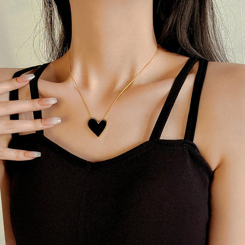 Black Heart Necklace