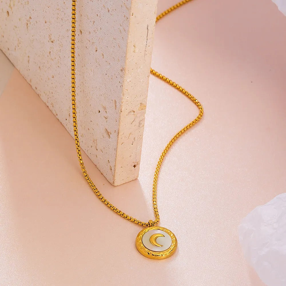 Pearl Shell Moon Necklace
